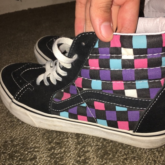 Vans - Picture 2 of 3